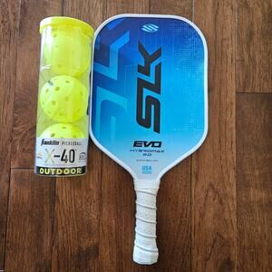 SLK Evo Hybrid Pickleball Paddle by Selkirk SpinFlex Fiberglass Face + 3 Balls